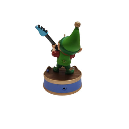 2024 Gil on Guitar (North Pole Tree Trimmers)