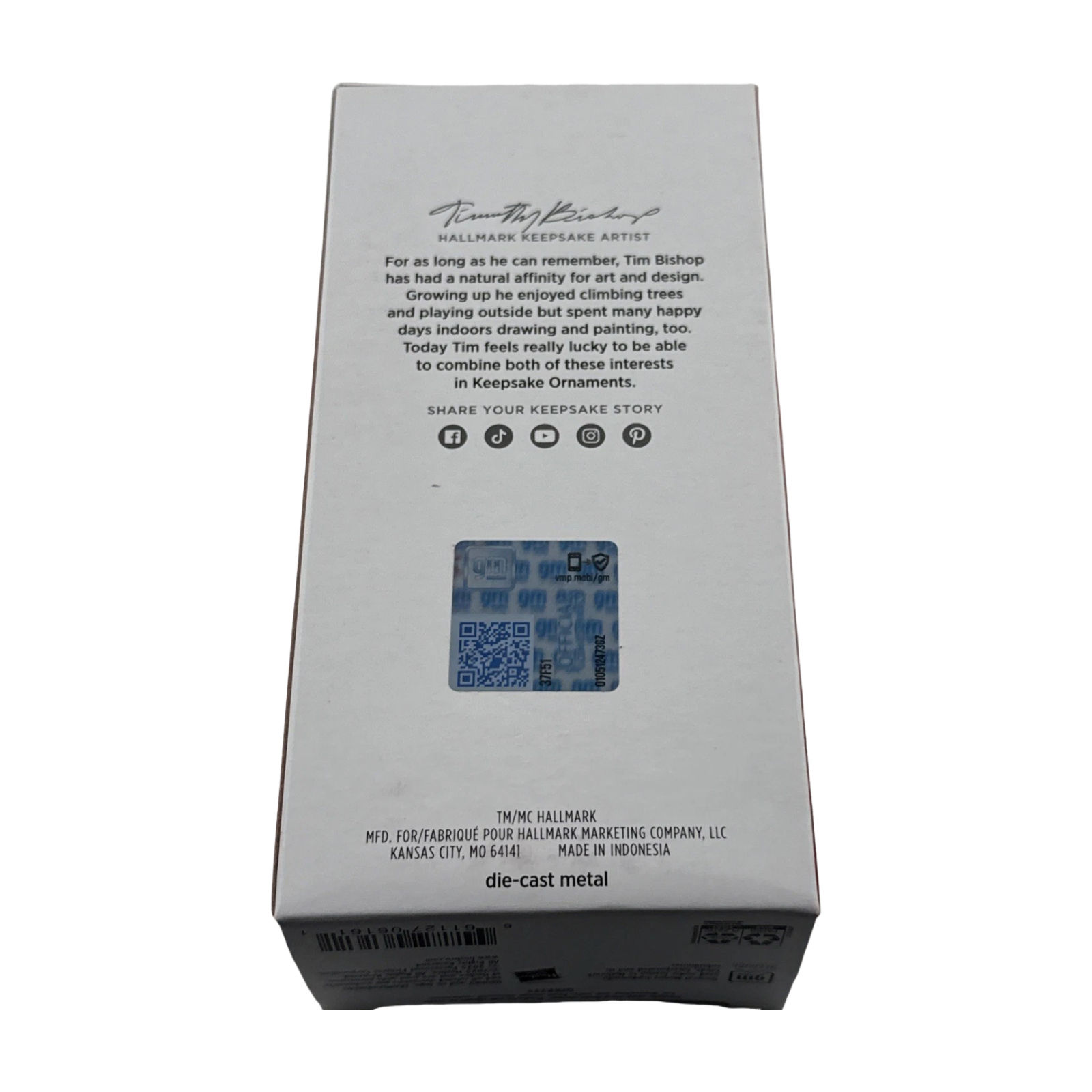 2025 1976 Chevrolet Camaro (The Car's the Star) QXR8325 Hallmark Ornament QXR8325 Image7