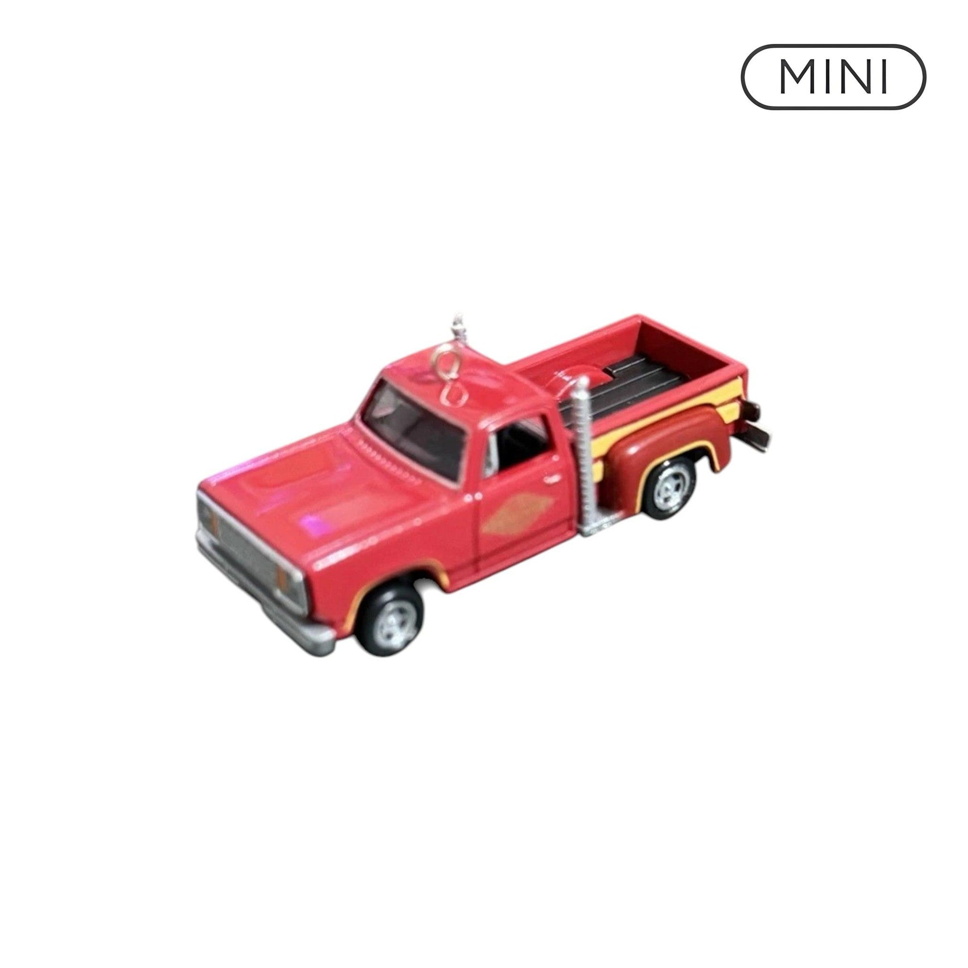 2025 1978 Dodge Li’l Red Express Truck (Lil’ American Trucks) Hallmark Ornament QXM9385 Image1