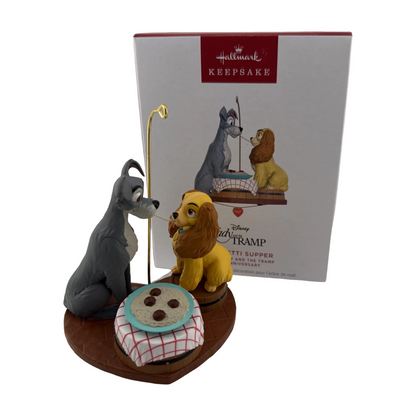 2025 Spaghetti Supper (Lady and the Tramp) QXD7085 Hallmark Ornament QXD7085 Image4