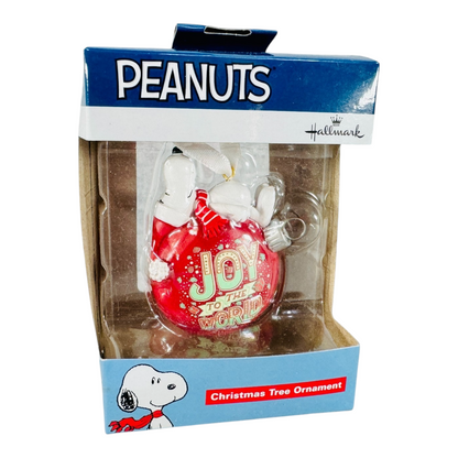 2HCM6261 Joy to the World Snoopy Hallmark Ornament (Peanuts) 2HCM6261