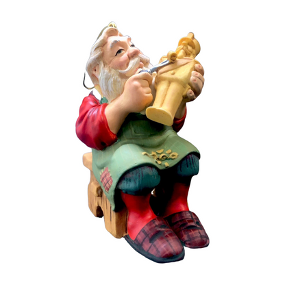 2001 Carving Santa (Santa Claus)