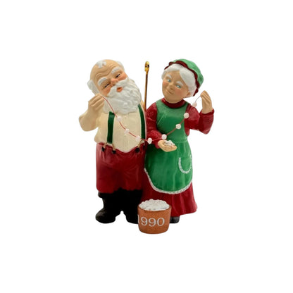 1990 Popcorn Party (Mr. and Mrs. Claus)