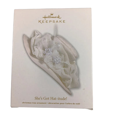 2011 She's Got Hat-itude! Hallmark Ornament (Flowers) QXG4837