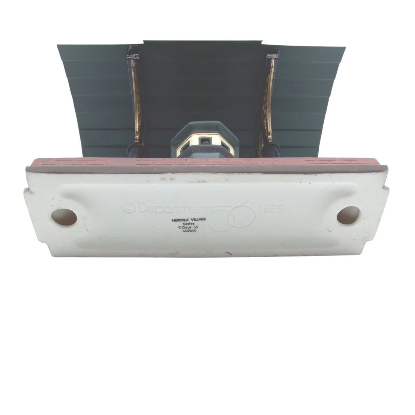 Vintage Victoria Station Train Platform (Department 56) 1342268