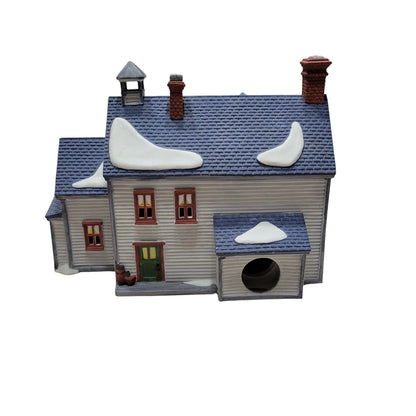 Vintage New England Village Series - Pennsylvania Dutch Farmhouse (Department 56) 5648-0