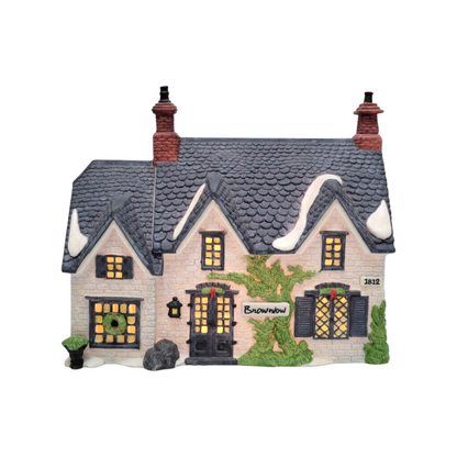 1991 Brownlow House - Oliver Twist (Dickens' Village Series) (Department 56)