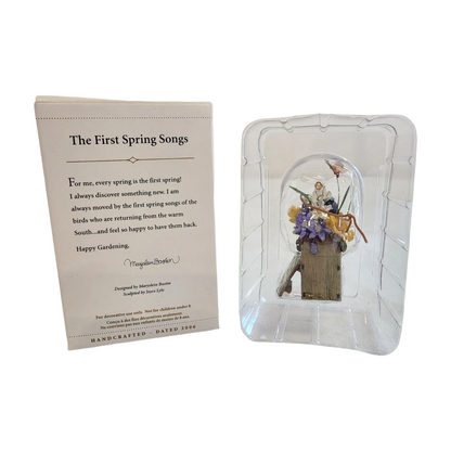 2006 The First Spring Songs Hallmark Ornament (Marjolein Bastin) QEO8276