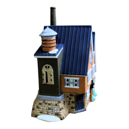 1992 Yankee Jud Bell Casting - New England Village Series (Department 56) 5643-0