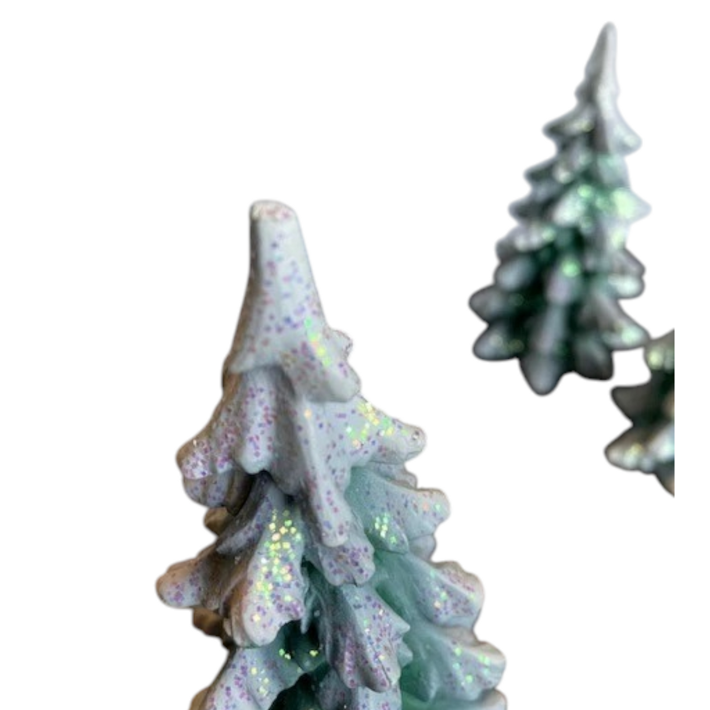 1997 “Wintergreen Pines” (Set of 3) – Department 56 Village Accessories – Item #52660