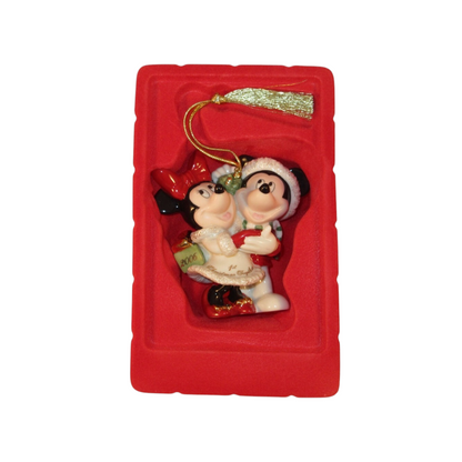 2006 Annual Mickey & Minnie First Christmas Together (Mickey Mouse) 760585