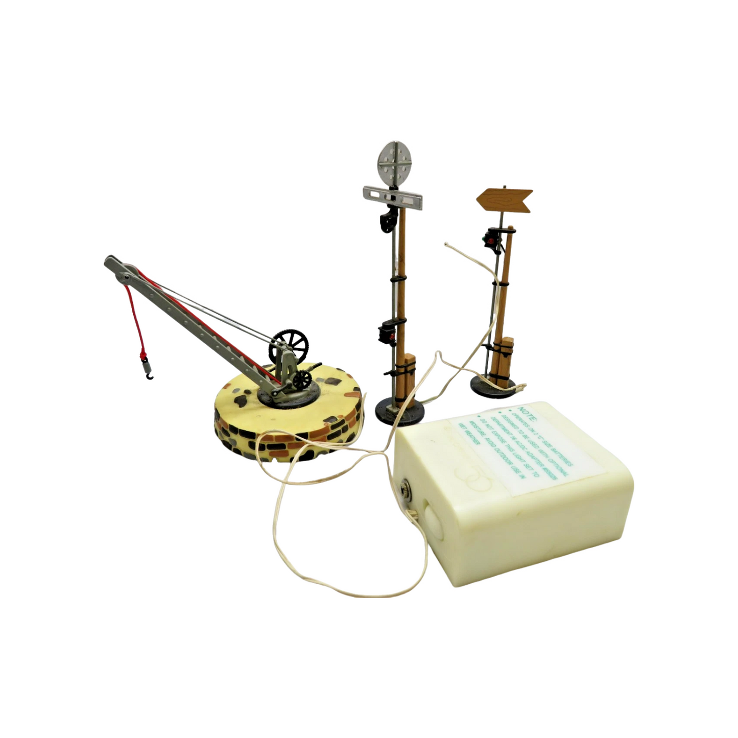 1999 “Department 56 Queensbridge Railroad Yard Accessories (Set of 3) – Item #58466