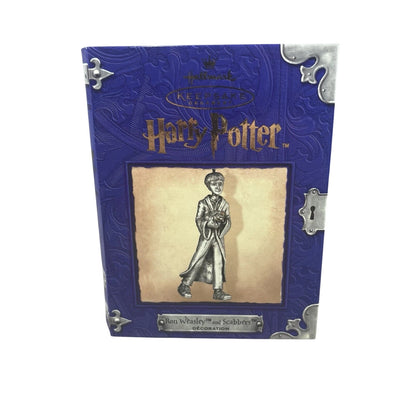 2001 Ron Weasley and Scabbers Hallmark Ornament (Harry Potter) QXE4405