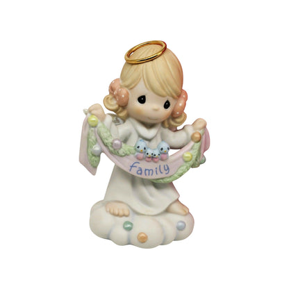 2004 A Family of Love, A Gift From Above (Precious Moments)