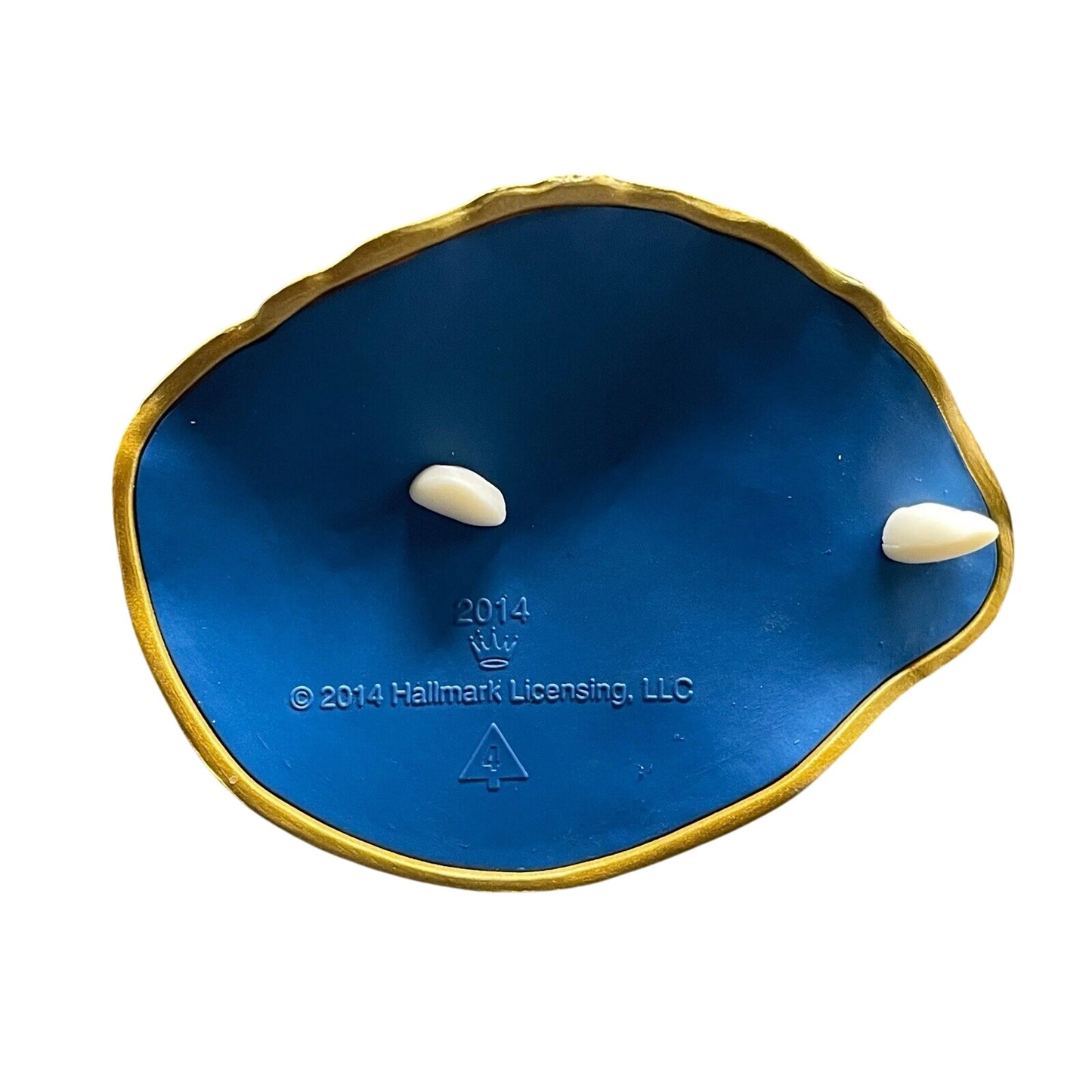 2014 America Hallmark Ornament (Angels Around The World) QX9073