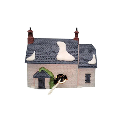 1991 Brownlow House - Oliver Twist (Dickens' Village Series) (Department 56)