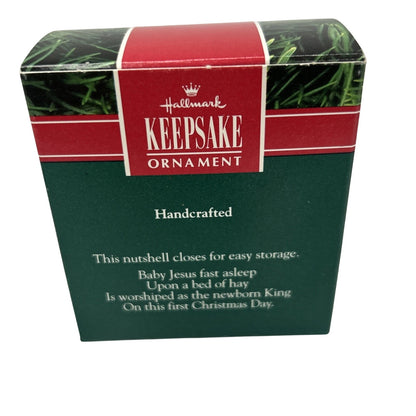 1991 Nutshell Nativity Hallmark Ornament (Vintage) QX5176