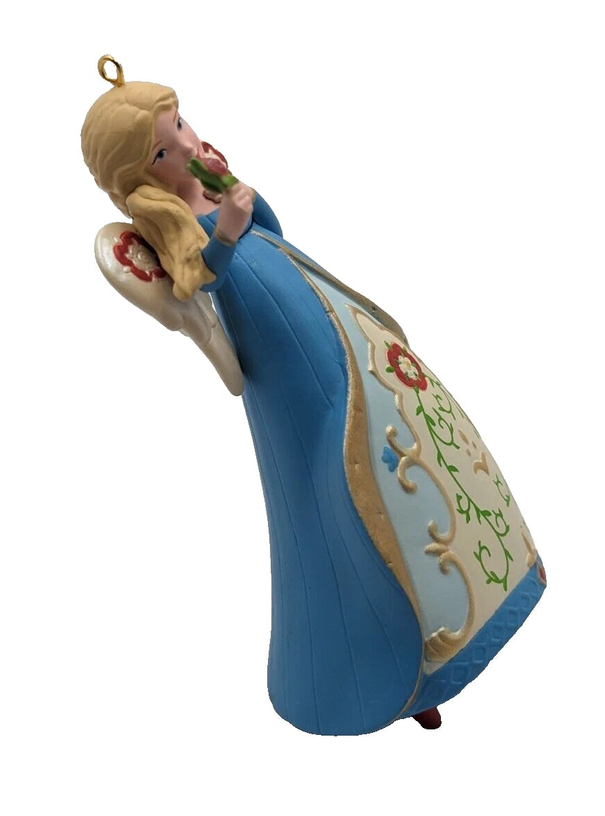 2013 England Hallmark Ornament (Angels Around The World) QX9055