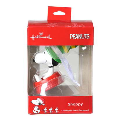 2017 Snoopy on Dog Dish Sled (Peanuts)