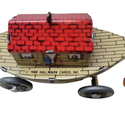1988 Noah's Ark Hallmark Ornament (Noah's Ark) QX4904