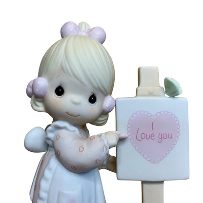 Adorable Figurine: Girl, Boy, and Bird - Perfect Collectible