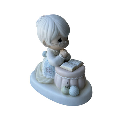 Holy and Prayerful Grandmother Figurine with Bible - Perfect for Prayerful Homes