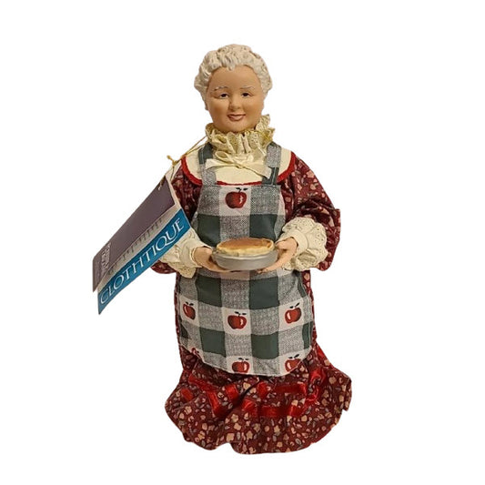 Possible Dreams Clothtiques Mrs. Claus Figurine with Apple - Holiday Decor Addition