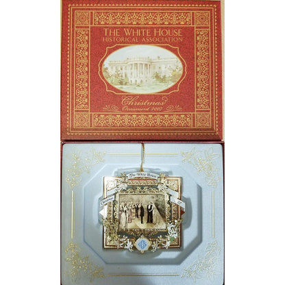 P39573 2007 Christmas Ornament (The White House Historical Association) Image1