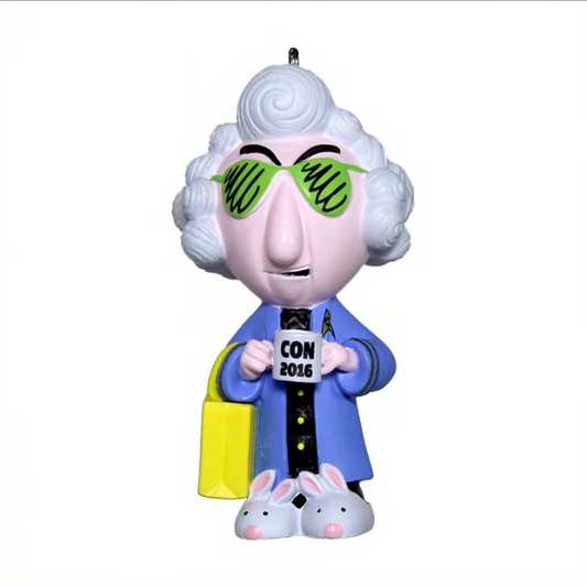 2016 Comic Con Maxine
