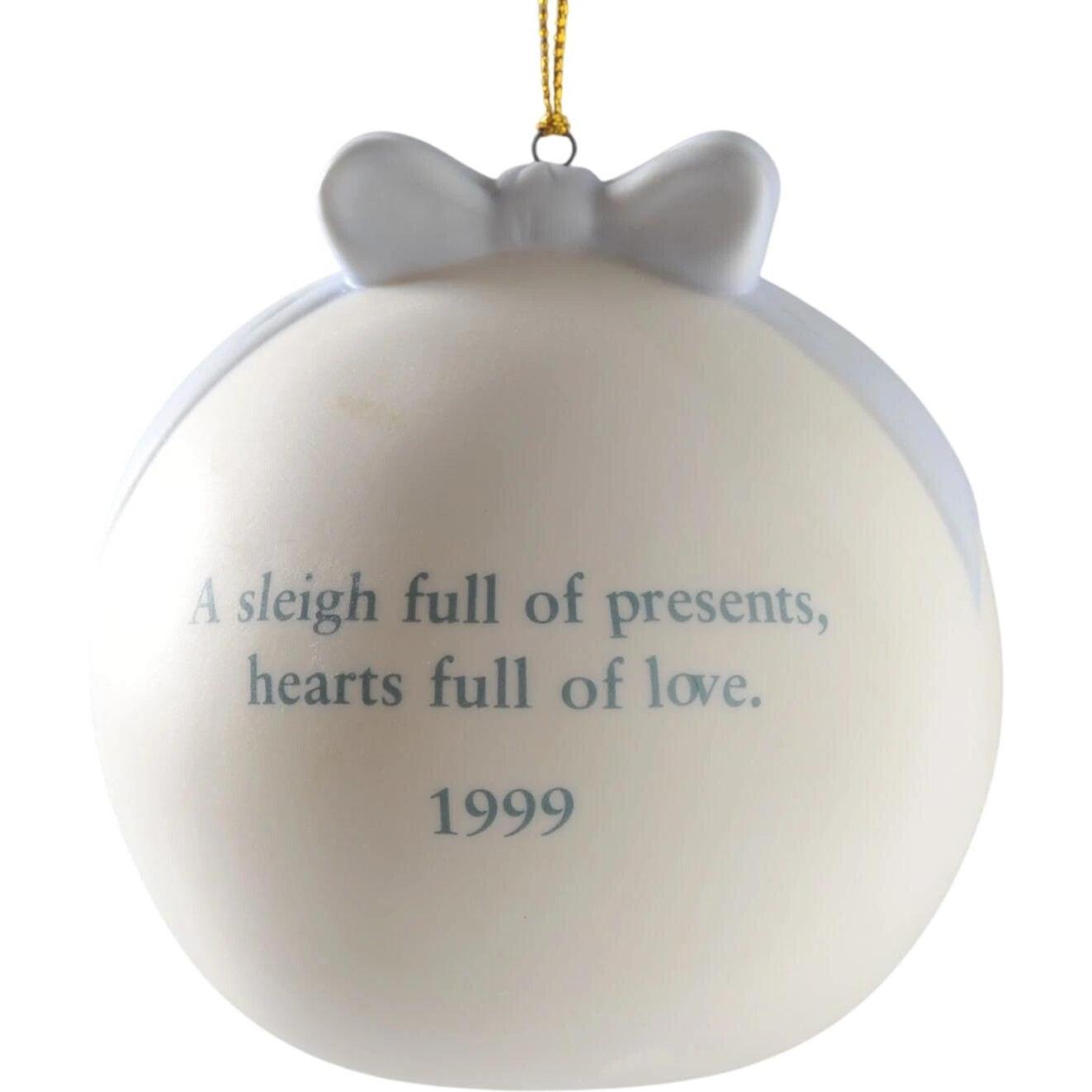 Vintage Pooh and Friends Enesco Ornament (Winnie the Pooh) 300760