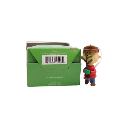Charlie Brown (Peanuts) 1HCM5982 Hallmark Ornament 1HCM5982 Image8