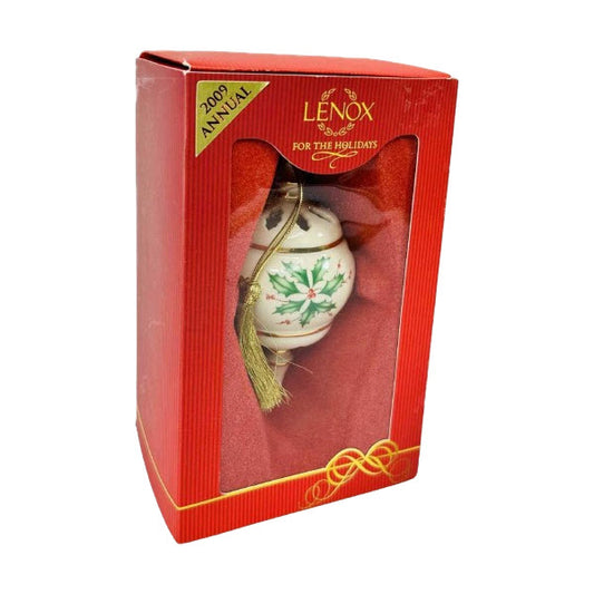 Collectible Holiday Pierced Ornament: Delicate Porcelain Design from China Image1