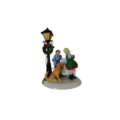 2002 Best Friends – The Original Snow Village (Department 56 #56.55176)