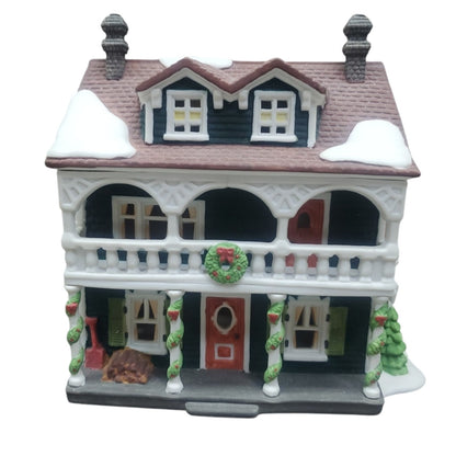 Vintage Captain's Cottage - New England Village Series (Department 56) 1478138