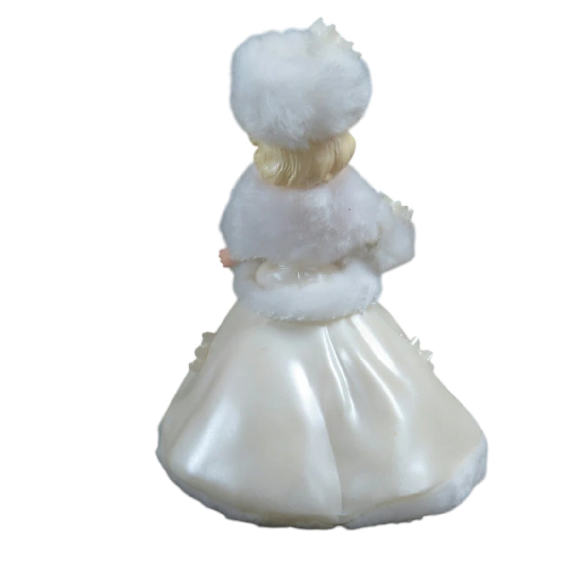 2002 Winter Wonderland (Madame Alexander)