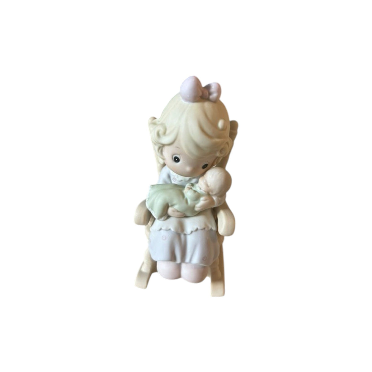 1995 Love Never Leaves A Mother's Arms (Precious Moments)