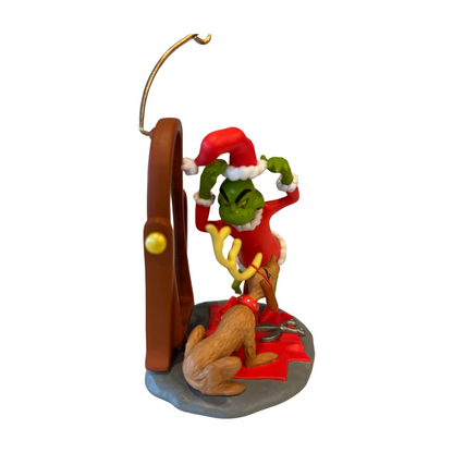 2004 The Grinch and Max (The Grinch)