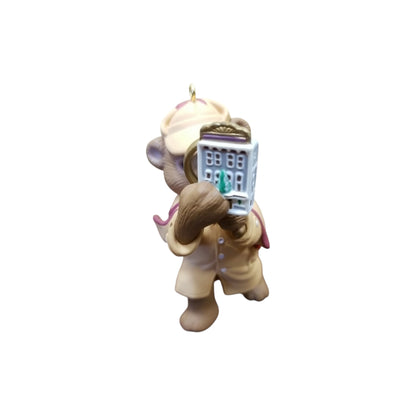 1994 Holiday Pursuit (Teddy Bear)