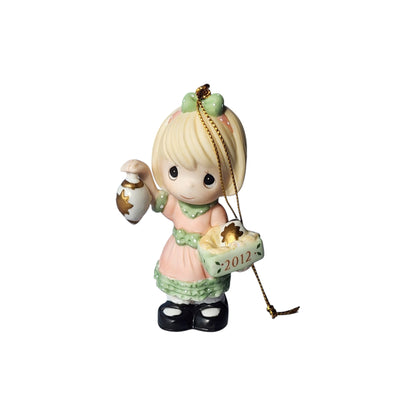 2011 Share the Gift of Love (Precious Moments) (Porcelain Ornament)