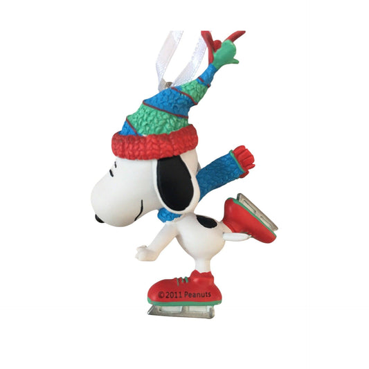 2011 Snoopy Ice Skating (Peanuts)