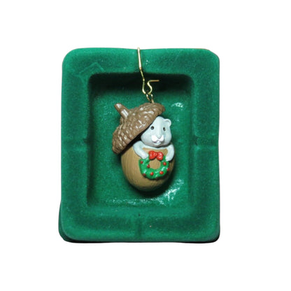 1989 Acorn Squirrel (Animal)