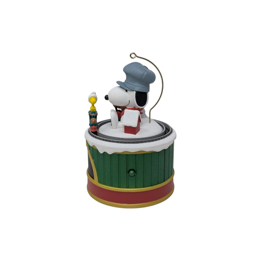 2021 Snoopy's Toy Train (Peanuts)