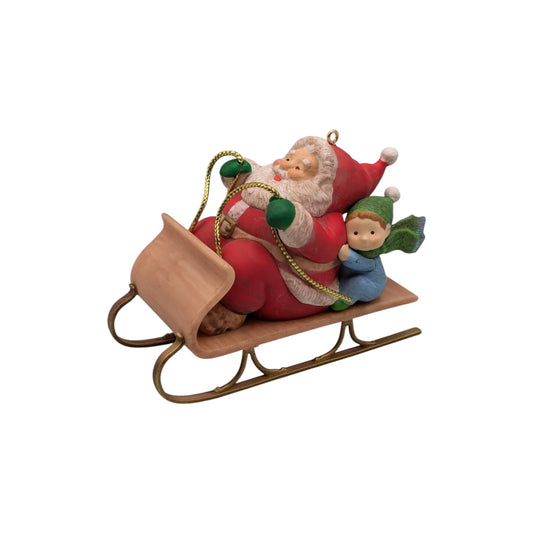 2016 Sledding Santa (Santa Claus)