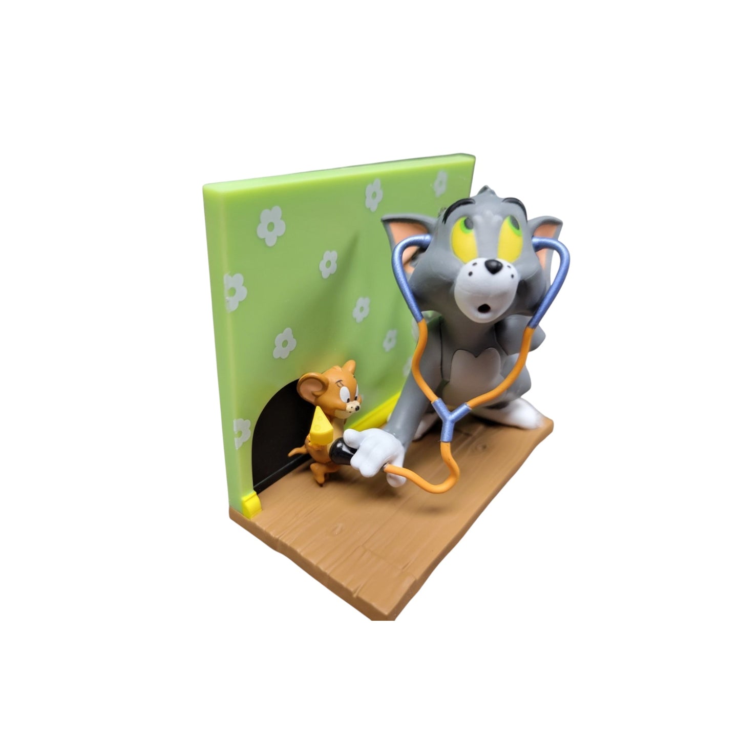 2016 Mouse Trouble (Tom and Jerry)