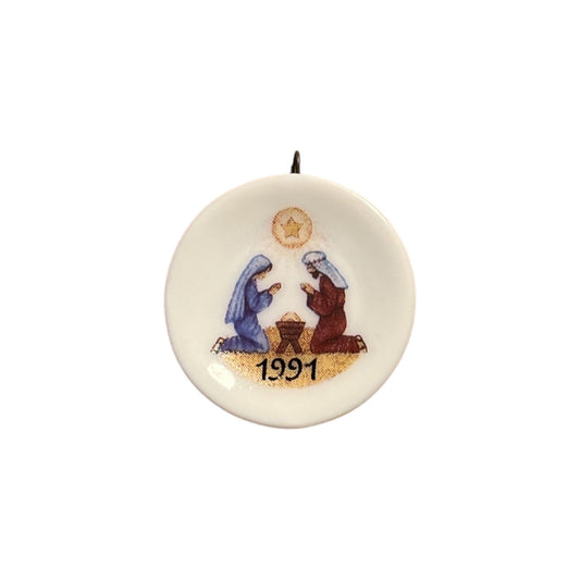 1991 Love Is Born (Nativity)