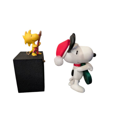 2009 Christmas Rocks! (Peanuts)