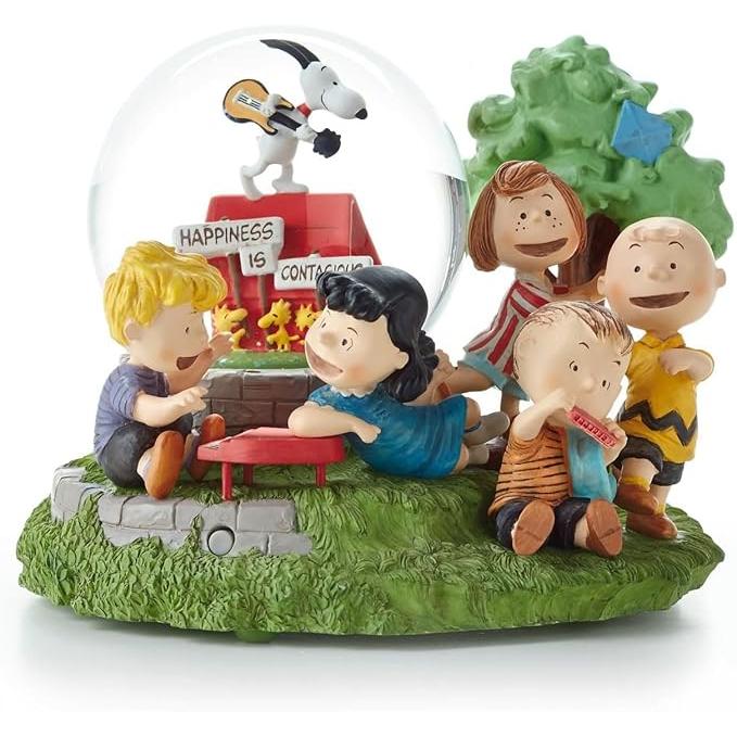 PAJ1120 PAJ1120 Musical Water Globe (Peanuts) Image1