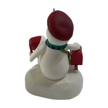 2018 Special Delivery Hallmark Ornament (Snowmen) QGO2223