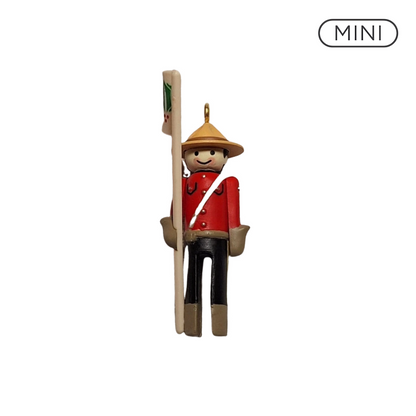 1997 Miniature Clothespin Soldier - 3rd (Clothespin Solider)