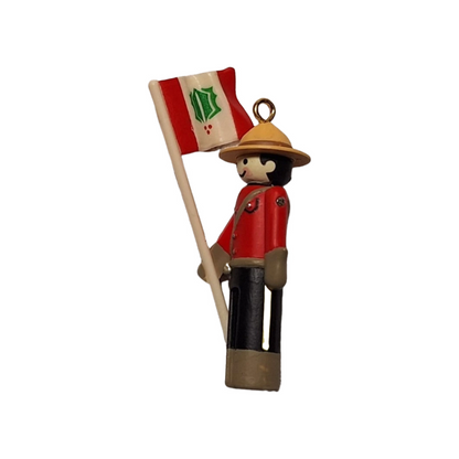1997 Miniature Clothespin Soldier - 3rd (Clothespin Solider)